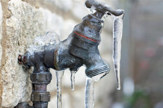 Thawing Out Frozen Pipes